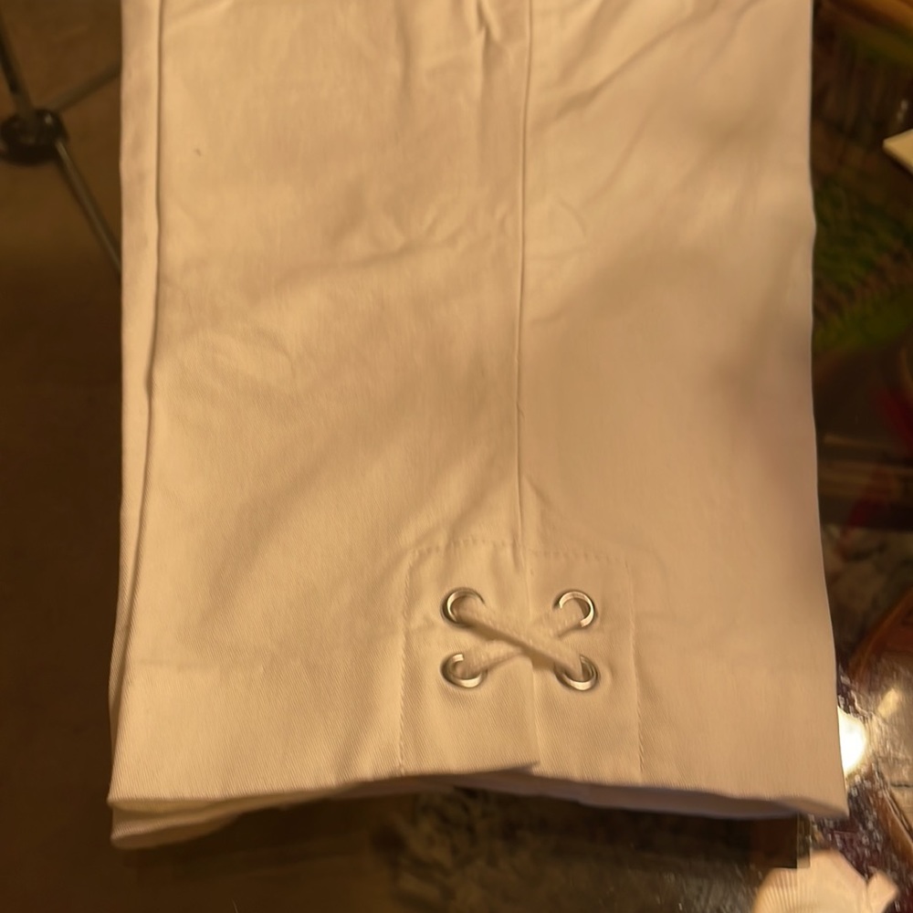 Counterparts Capris - Picture 3 of 3